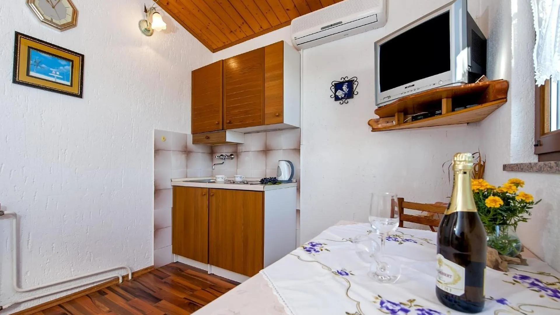 Ferienwohnung Fuer 2 Personen Ca 25 Qm In Rovinj, Istrien Istrische Riviera Apartment